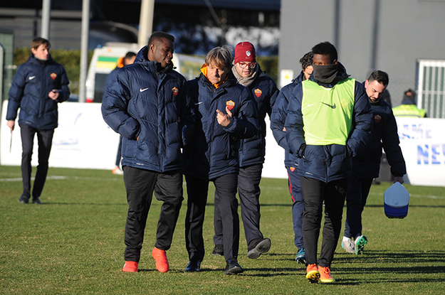 De Rossi parla con Perfection ©DelGobbo