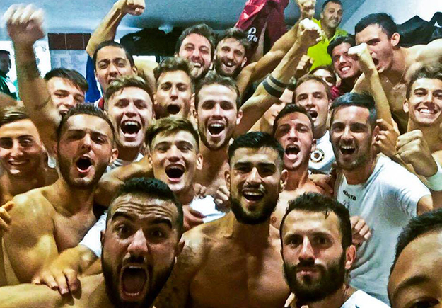 L&apos;esultanza del Trastevere dopo il match di domenica