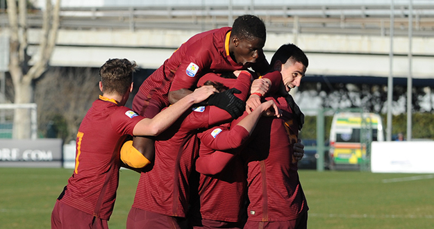 La Roma vola momentaneamente in testa al girone C ©Laura Del Gobbo