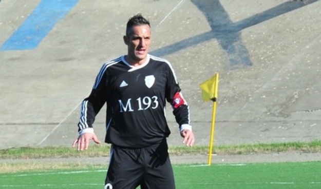Zeoli con la maglia del Santa Severa (foto Civonline)