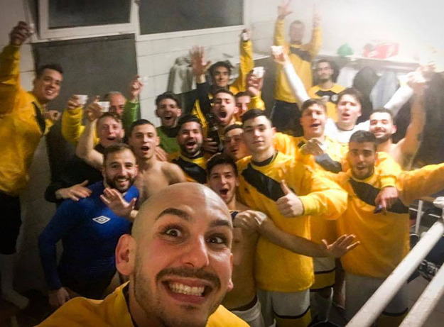 I gialloblu di mister Serafini  © foto Urbetevere