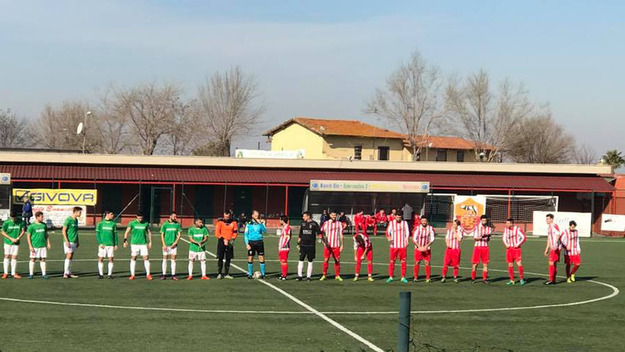 Squadre a centrocampo © Facebook Atletico Monteporzio
