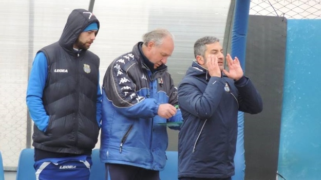 Senneca in panchina (foto Salto Cicolano)