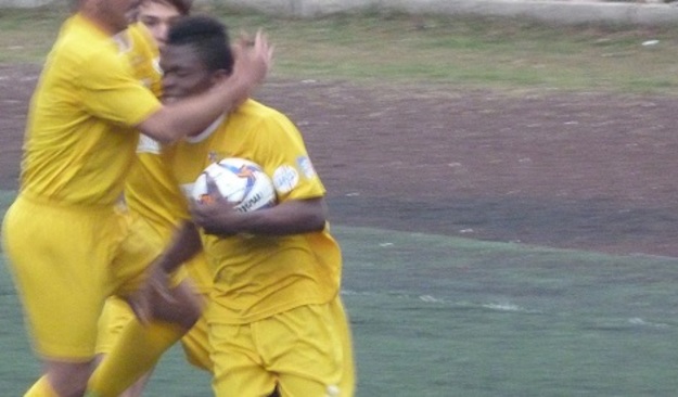Kouan dopo il 2-1 (GazReg)
