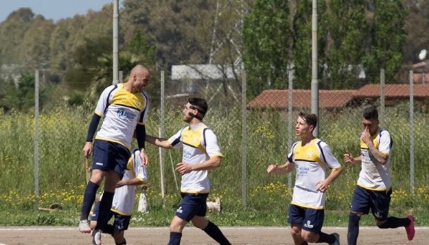 Esulta il Sermoneta nel match d&apos;andata con il Fiumicino (©San Michele Calcio)