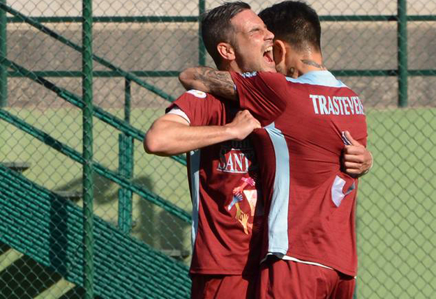 Esulta il Trastevere: i capitolini allungano a +8 il vantaggio sul secondo posto (©Facebook/Trastevere Calcio)