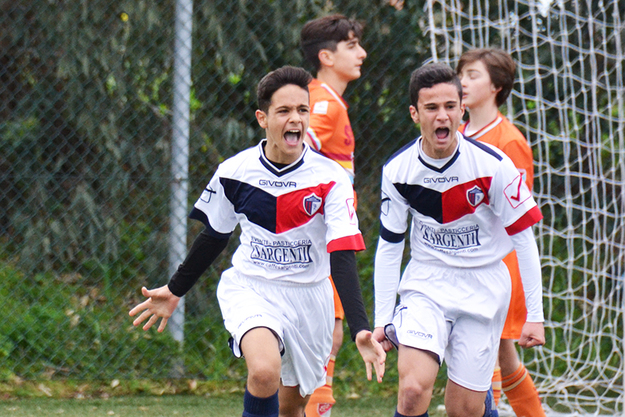 Saulli esulta dopo il primo gol ©Torrisi