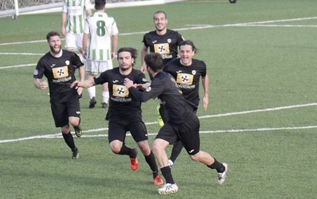 Il Monterosi esulta: è suo il derby contro il Flaminia (foto ©Monterosi fc)