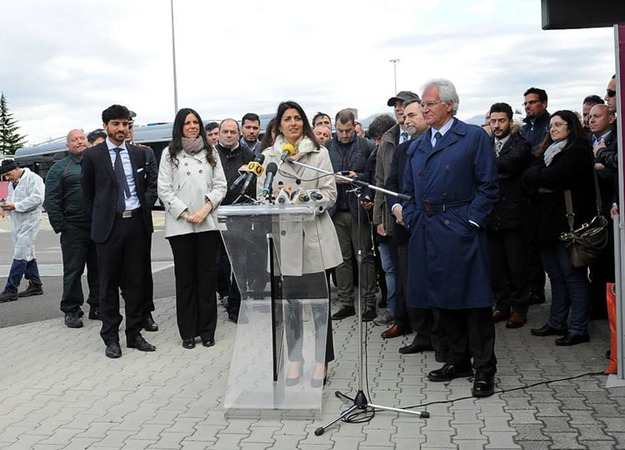 Il sindaco Virginia Raggi durante la presentazione ©Facebook/Roma-Comune