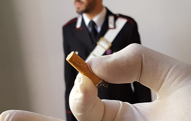 Il mozzicone che ha portato all&apos;arresto