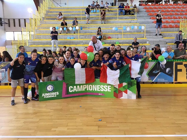 La Juniores della Lazio in festa