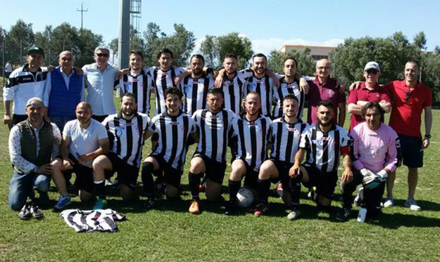 Foto di squadra ©Facebook