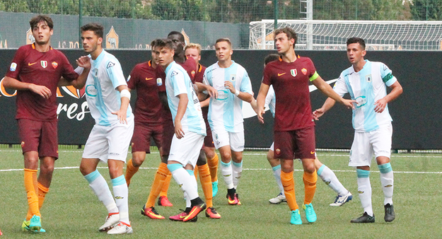 Ganea (il secondo dell&apos;Entella da sinistra) ©DeCesaris