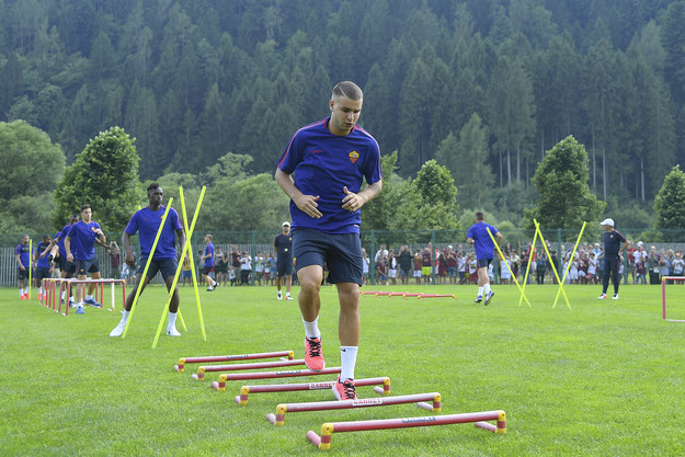 Tumminello si allena a Pinzolo (foto asroma.com)