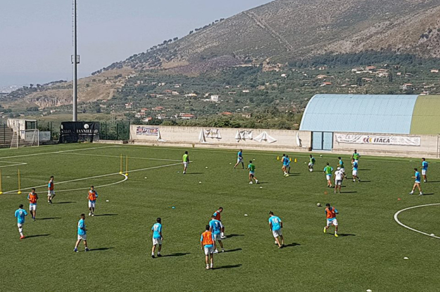 Il campo di Maranola (©Formia/Facebook)