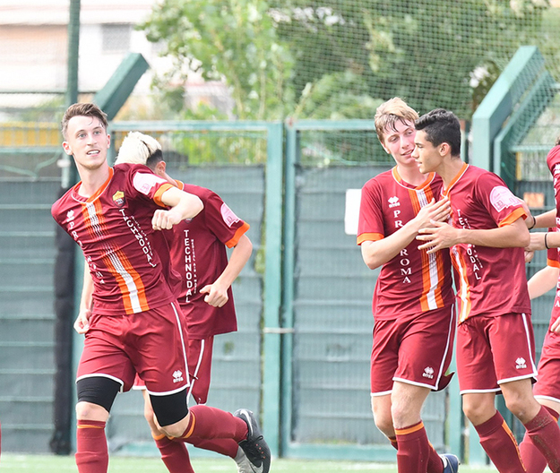 Pro Roma che esulta foto ©Lori
