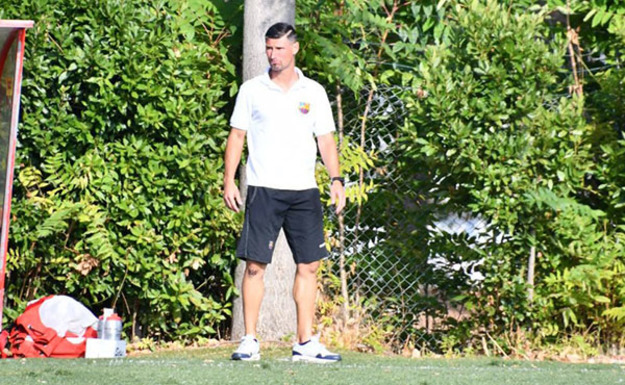 Vigor Perconti, il tecnico Di Luigi ©Lori