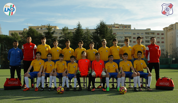I 2002 dell&apos;Atletico Vescovio (©www.atleticovescovio.it)