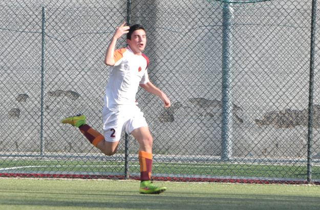 Cerbara firma il gol del pari ©Lori
