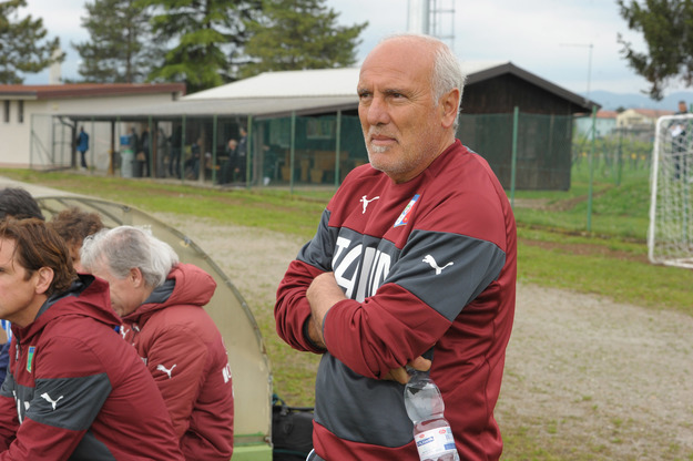 Il ct dell&apos;Italia Under 15 Antonio Rocca