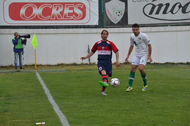 Iannotti in azione nello scorso campionato di Promozione (foto Torrisi)