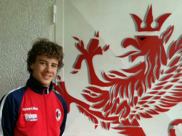 Luca Avolio abbraccia il Grifone       GazReg