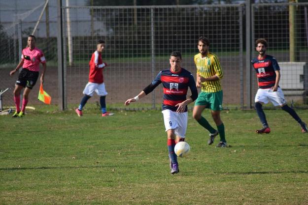 Coia, doppietta