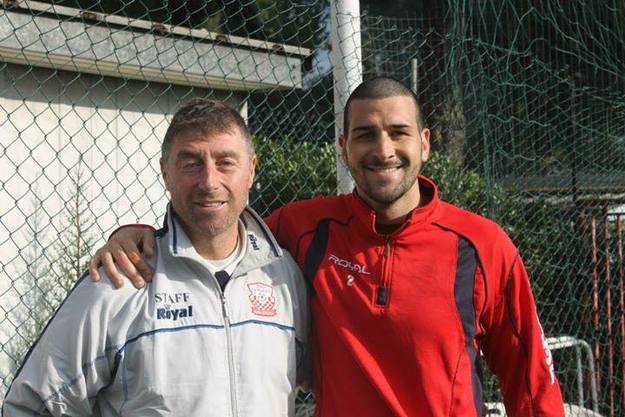 Marco Savo e Simone Anselmi, difensore del Villalba (©Facebook)
