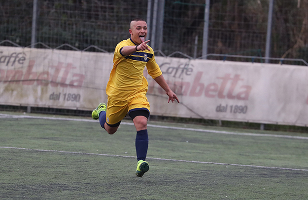 Arcella in prova con il Frosinone © Lori