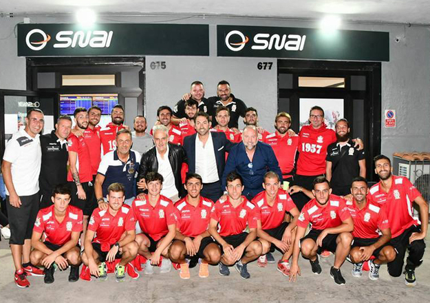 Foto di squadra ©Facebook