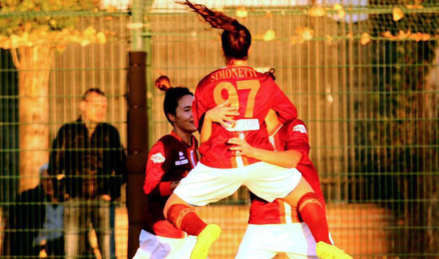 Flaminia Simonetti festeggia dopo un gol