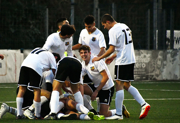 Vigor Perconti, 22esima vittoria stagionale ©Lori