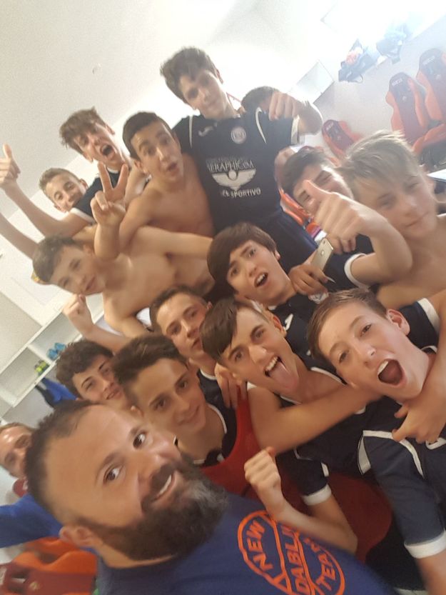 La gioia della Dabliu a fine gara