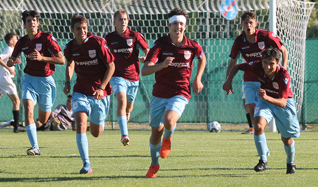 Tor di Quinto che esulta dopo il gol del pari foto ©De Cesaris