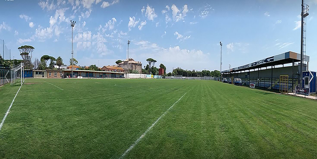 Il centro sportivo Emilio Darra recentemente saccheggiato da ignoti