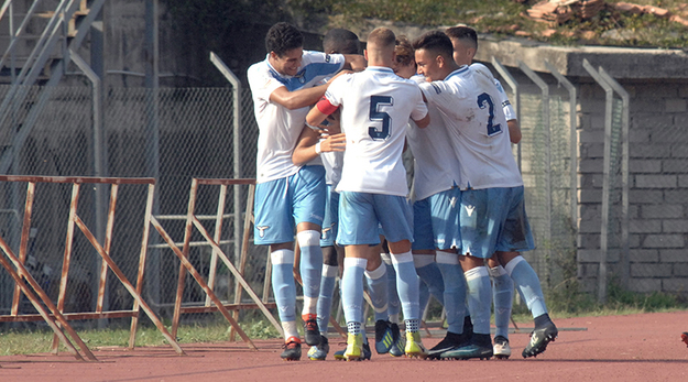 La Lazio esulta dopo il 2-1 ©Emanuele Gambino