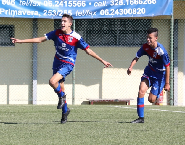 Esulta la Tor Tre Teste ©Lori/Photosportroma.it