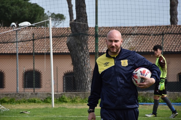 Petriana, mister Fontana ©Petrianacalcio.it