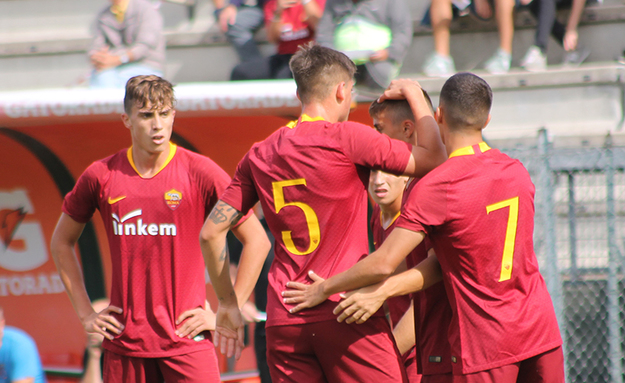 La gioia dopo il gol di Simonetti ©De Cesaris
