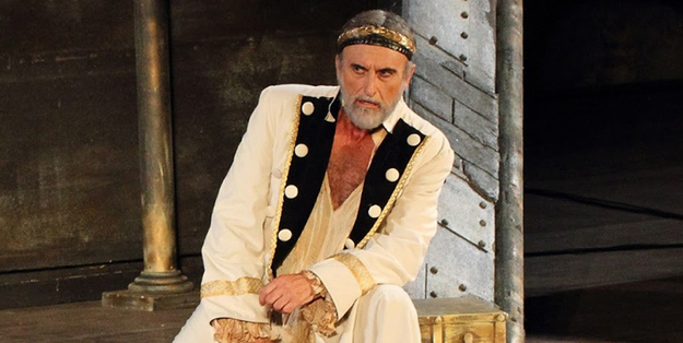 Massimo Venturiello in &quot;Antigone&quot;