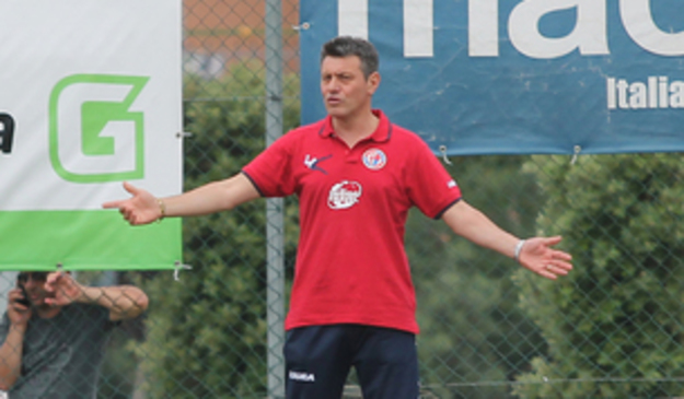 Antognetti, mister del Guidonia ©De Cesaris