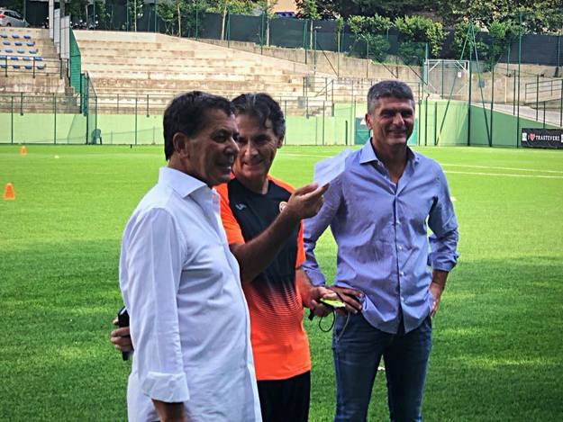 Il Presidente del Trastevere Pier Luigi Betturri con mister Perrotti e il ds Mattiuzzo