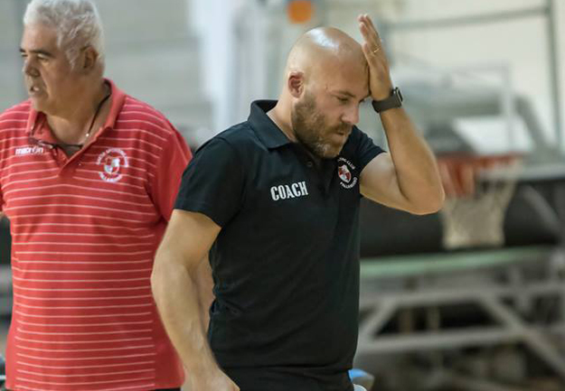 Coach Onelli