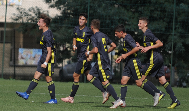L&apos;esultanza dopo il gol alla Lazio (©Del Gobbo)