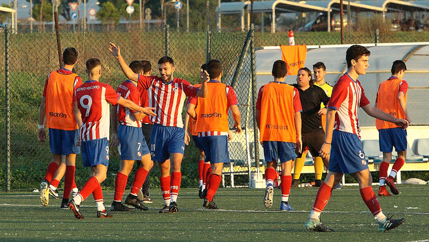 Pansa festeggia con i ragazzi al Catena ©Tucci
