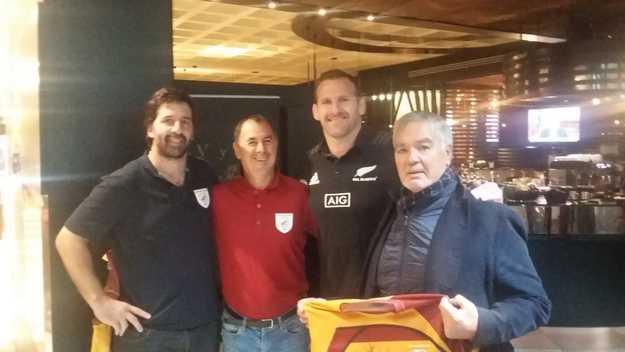 Lo staff del Frascati insieme agli All Blacks