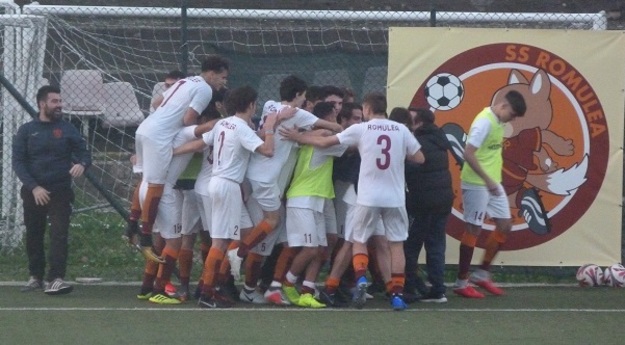 L&apos;esultanza dopo il gol (foto GazReg)
