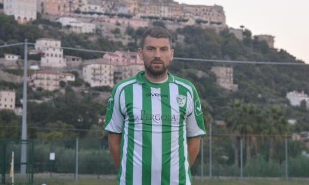 Fabio Fanelli in maglia biancoverde (foto MonteSanBiagio)