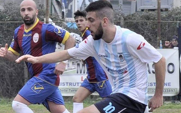 Fratini, suo l&apos;iniziale vantaggio ©Cerasoli
