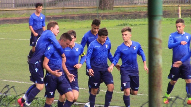 L&apos;Under 15 della Lazio esulta @GazReg